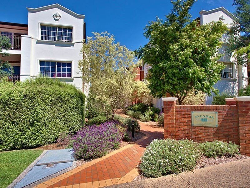 15/60 Avendon Blvd, Glen Waverley VIC 3150
