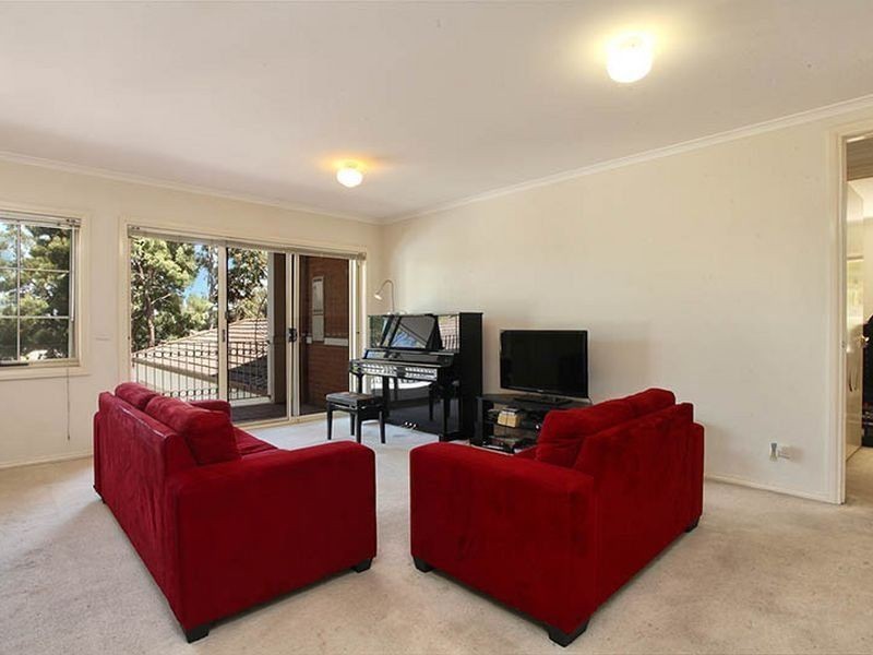 15/60 Avendon Blvd, Glen Waverley VIC 3150