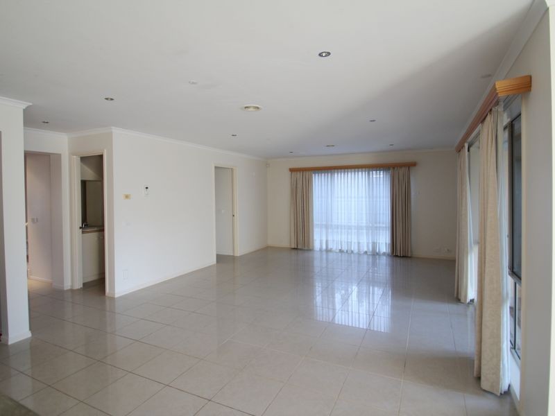 3 Plaza Court, Wantirna South VIC 3152