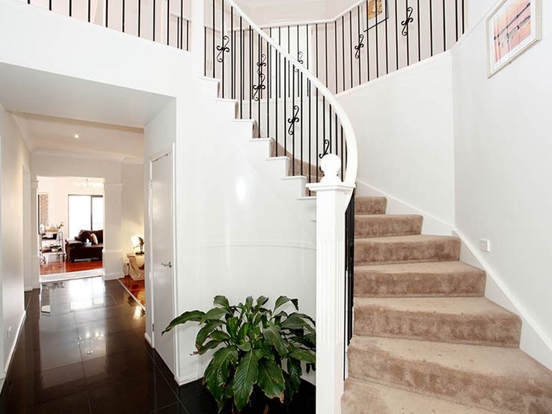 16 Martin Place, Glen Waverley VIC 3150