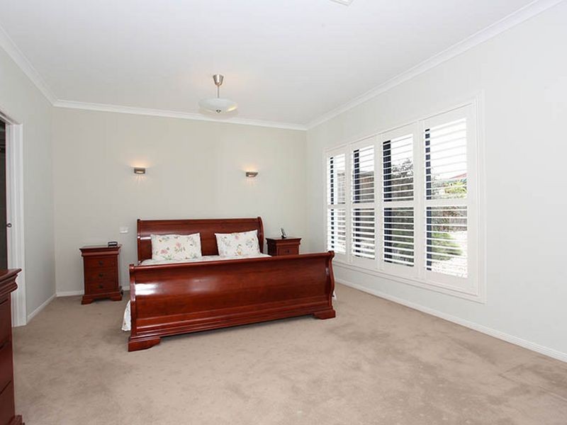 16 Martin Place, Glen Waverley VIC 3150