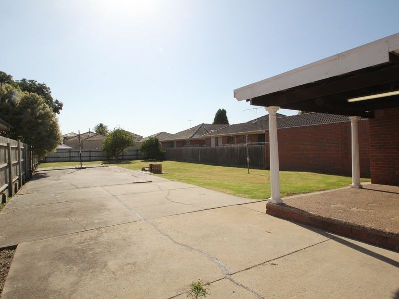 27 Myola Steet, Carrum VIC 3197