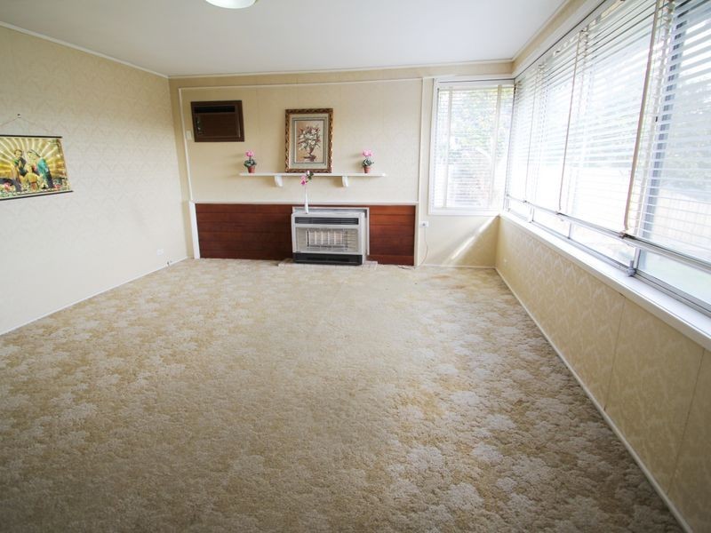 12 Wanda Street, Mulgrave VIC 3170