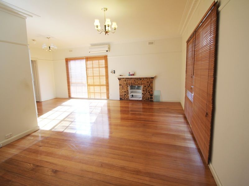 9 mount Street, Glen Waverley VIC 3150