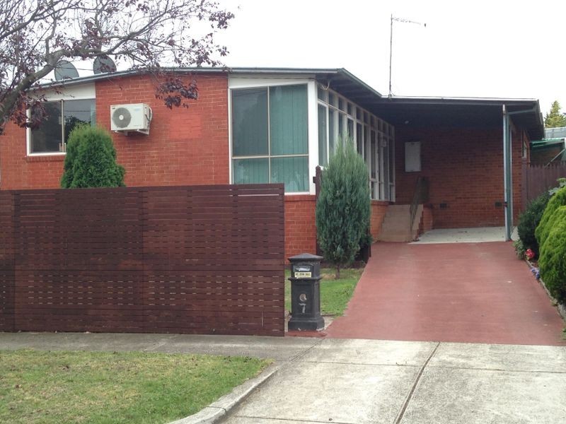7 Fraser Street, Dandenong North VIC 3175