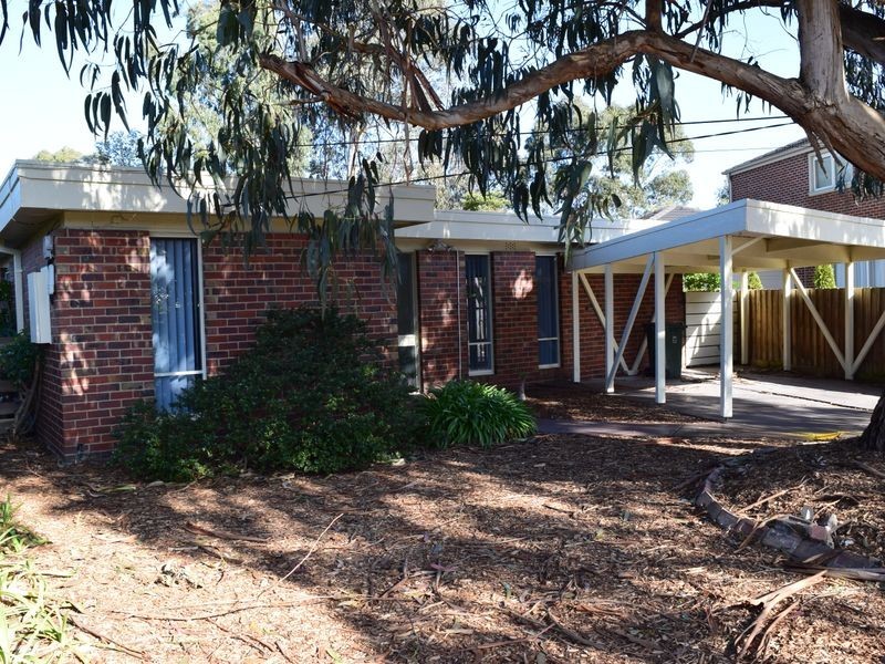 2 Coral Court, Glen Waverley VIC 3150