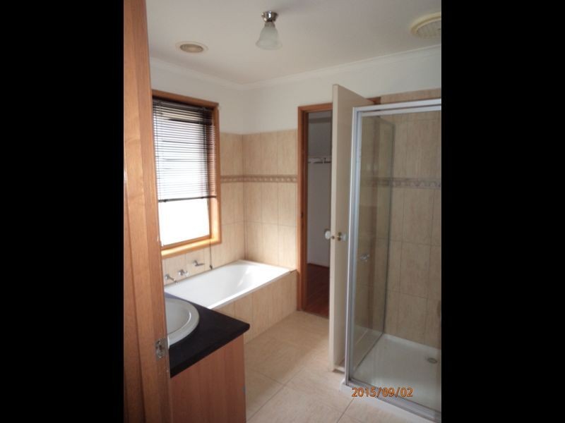 101 Bridgewater Way, Rowville VIC 3178