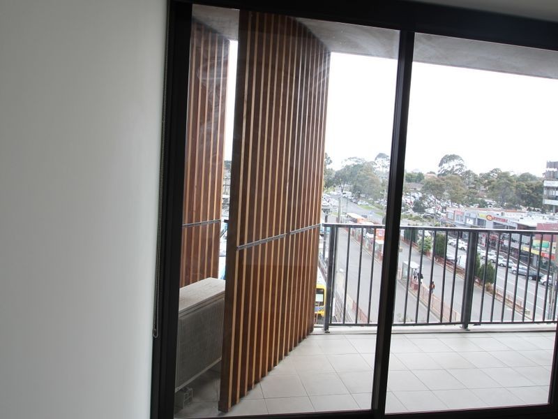 613/39 Kingsway, Glen Waverley VIC 3150