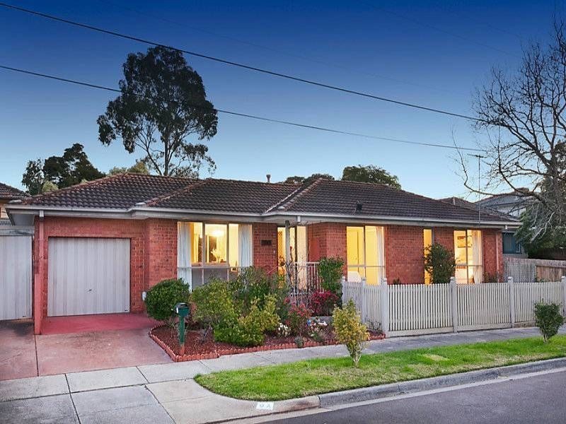 9A MONTPELLIER ROAD, Burwood VIC 3125