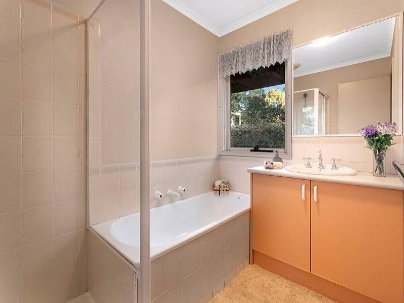 9A MONTPELLIER ROAD, Burwood VIC 3125