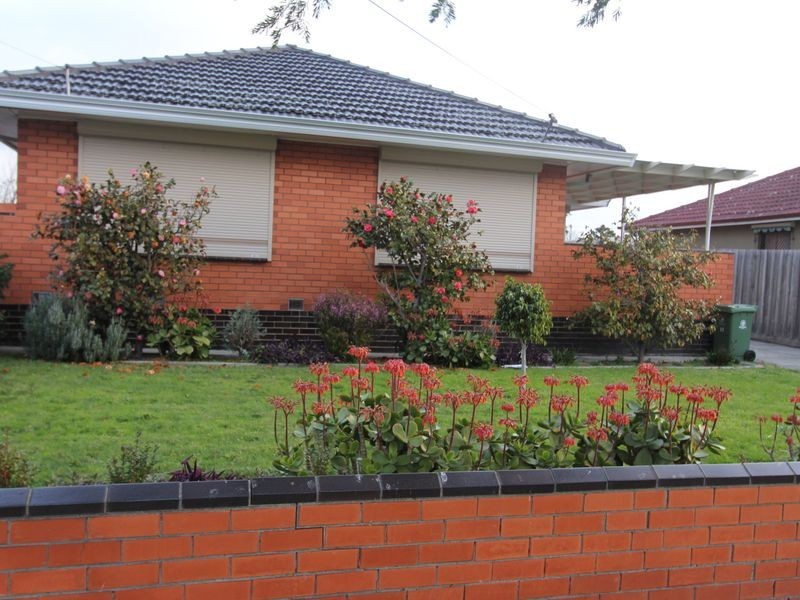 32 Heather Grove, Springvale VIC 3171