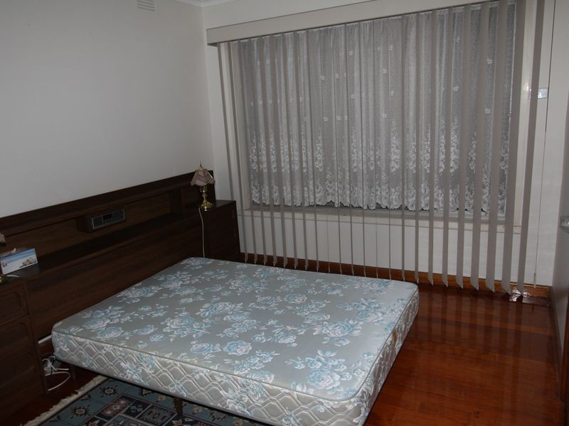 32 Heather Grove, Springvale VIC 3171