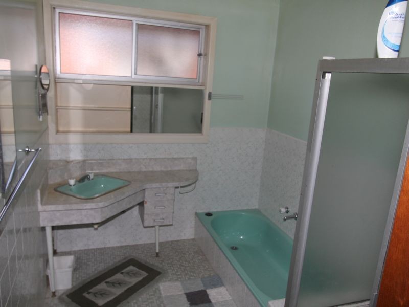 32 Heather Grove, Springvale VIC 3171