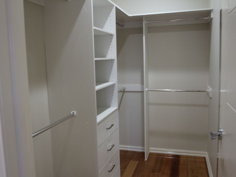 24 Kurrajong Avenue, Glen Waverley VIC 3150