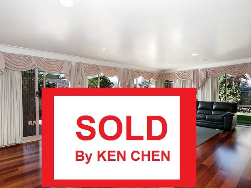 6 Lemair Avenue, Glen Waverley VIC 3150