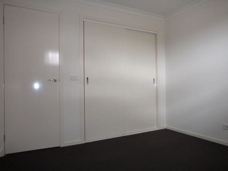 1/1 Rutherglen street, Noble Park VIC 3174