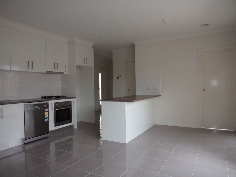 3/1 Rutherglen street, Noble Park VIC 3174