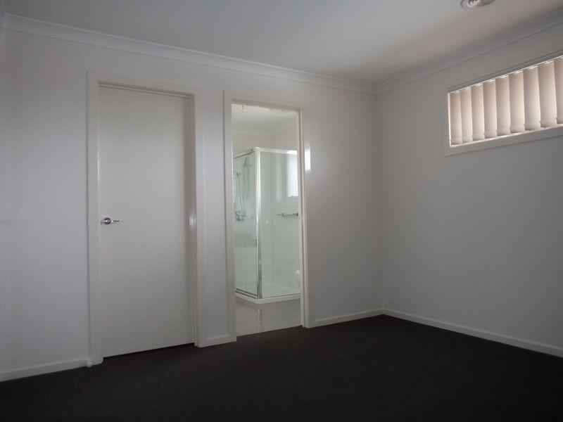 3/1 Rutherglen street, Noble Park VIC 3174