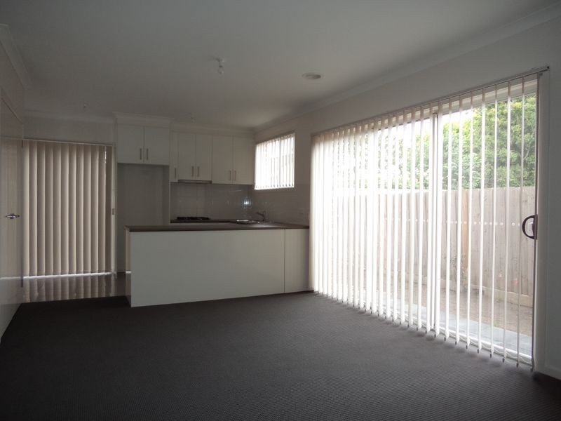 4/1 Rutherglen street, Noble Park VIC 3174