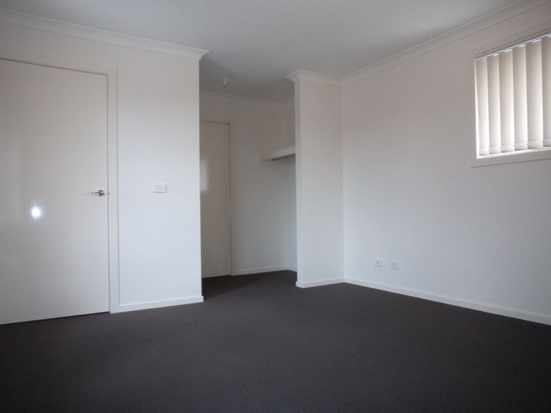 4/1 Rutherglen street, Noble Park VIC 3174