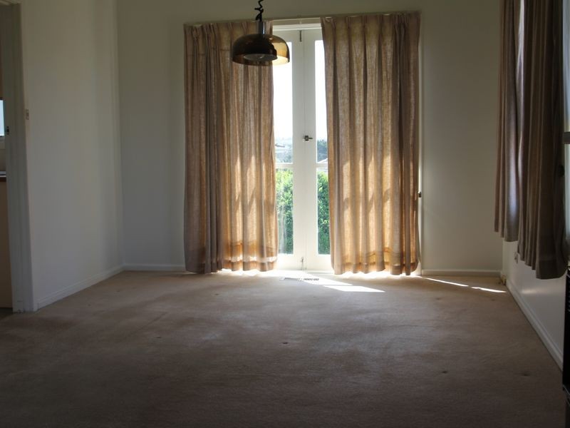 6 McKenna Road, Glen Waverley VIC 3150