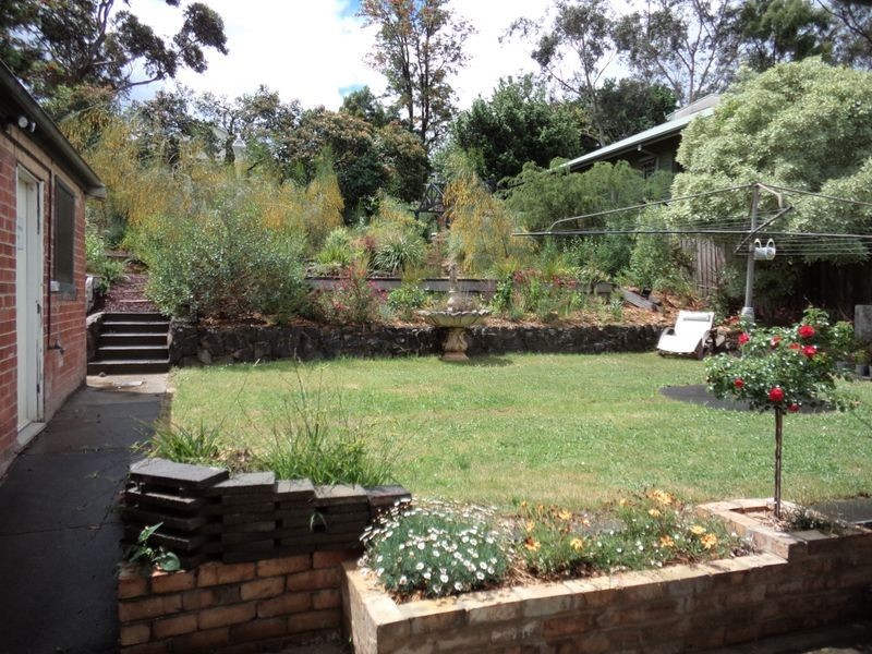 9 Margot Street, Ferntree Gully VIC 3156