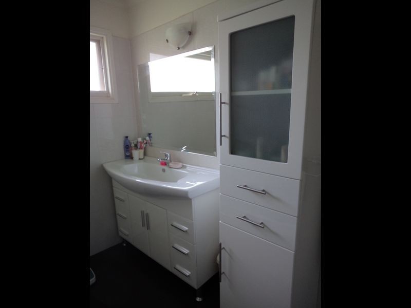 24 Garnett Road, Wheelers Hill VIC 3150