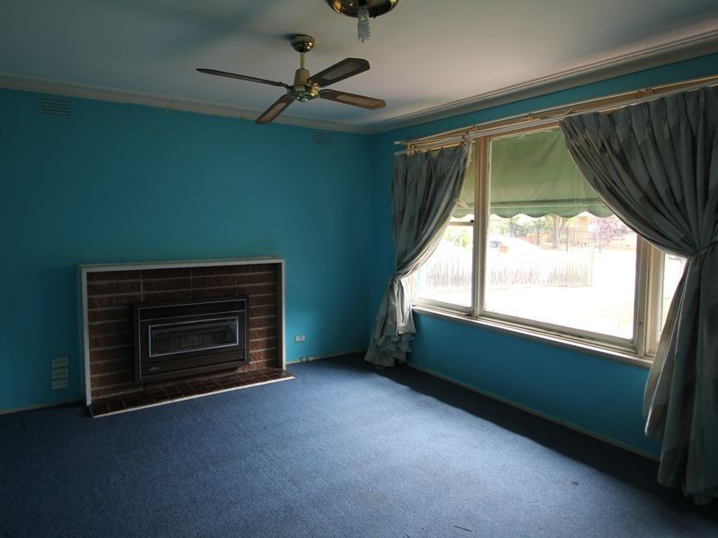 61 Emerald Drive, Springvale VIC 3171