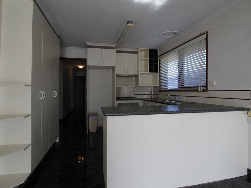 5 Matthew place, Dandenong North VIC 3175