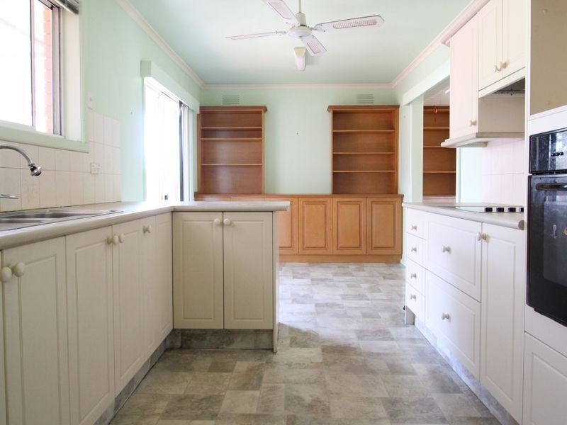 49 Board Street, Doncaster VIC 3108