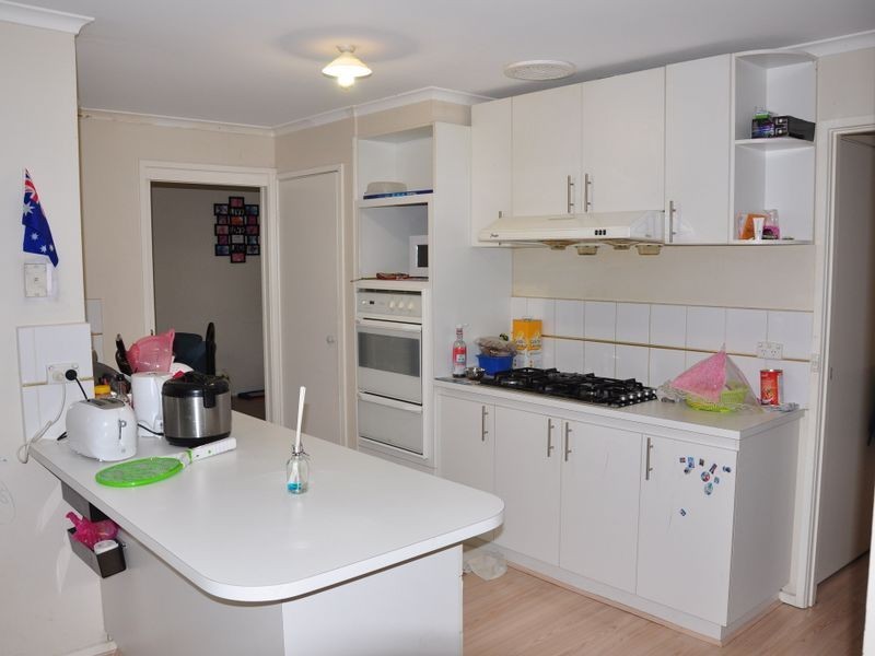 137 Pound Road, Hampton Park VIC 3976