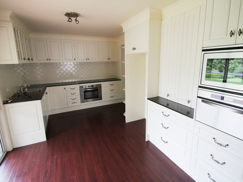 5 Gymea Court, Glen Waverley VIC 3150