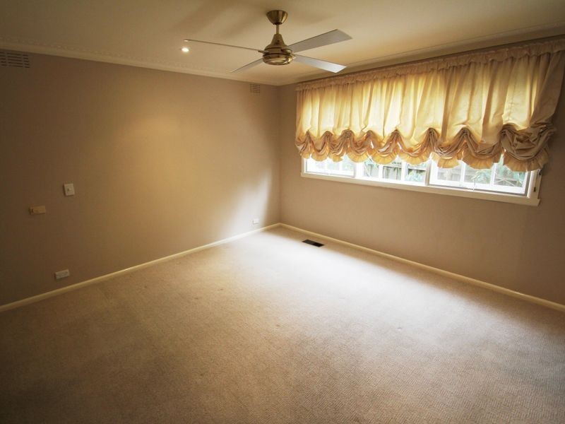 5 Gymea Court, Glen Waverley VIC 3150