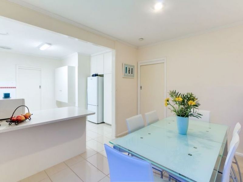 53 Kemp Avenue, Mount Waverley VIC 3149