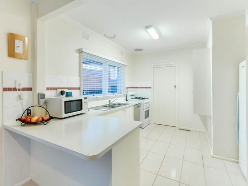 53 Kemp Avenue, Mount Waverley VIC 3149