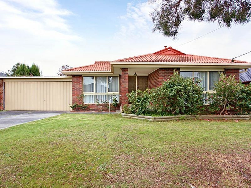 25 Chivalry Avenue, Glen Waverley VIC 3150