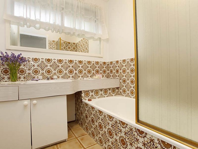 25 Chivalry Avenue, Glen Waverley VIC 3150