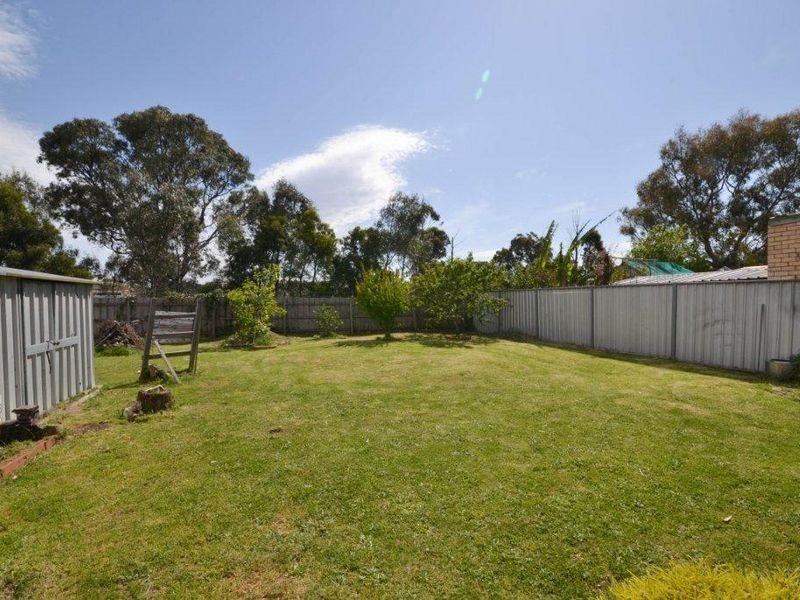 63 Glendale Road, Springvale VIC 3171