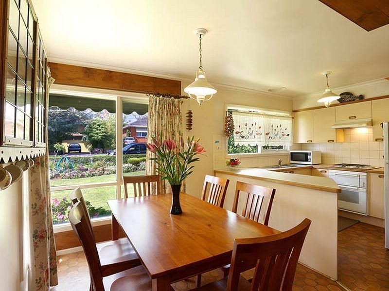 25 Olinda Street, Glen Waverley VIC 3150