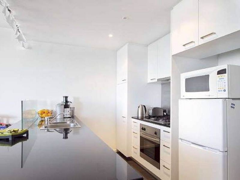 1706/39 Caravel Lane, Docklands VIC 3008