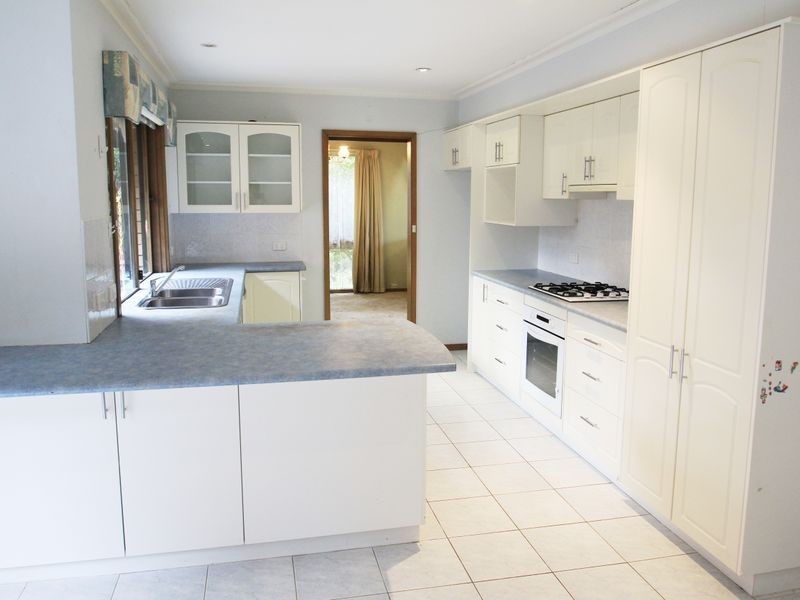 812 High Street Road, Glen Waverley VIC 3150