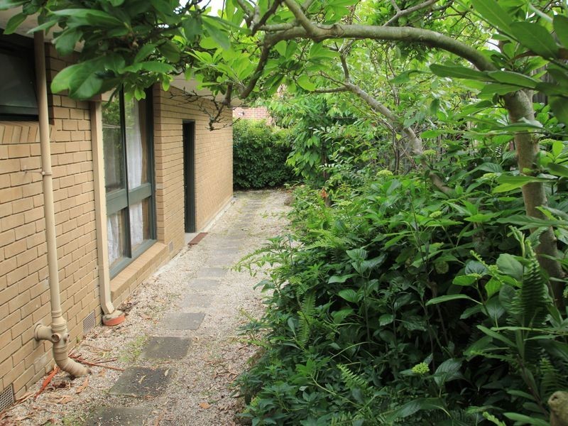 812 High Street Road, Glen Waverley VIC 3150