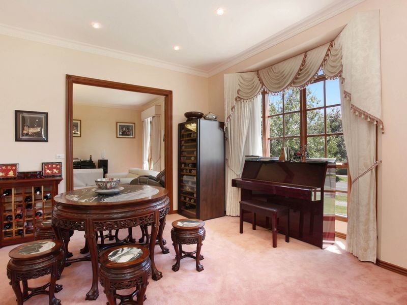 21 College Court, Glen Waverley VIC 3150