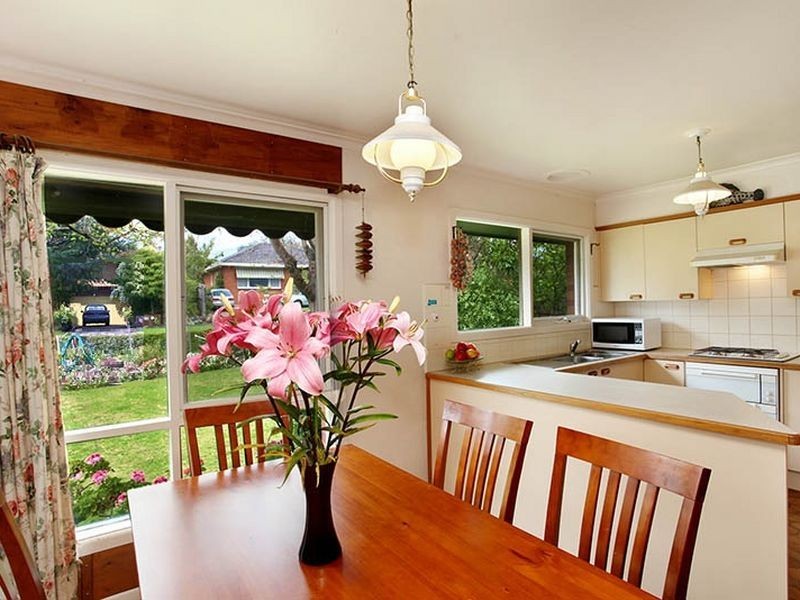 25 Olinda Street, Glen Waverley VIC 3150