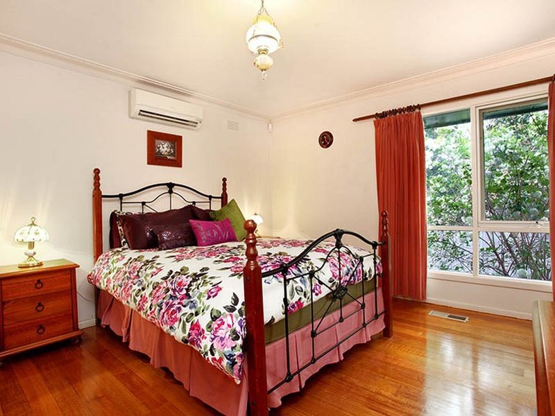 25 Olinda Street, Glen Waverley VIC 3150