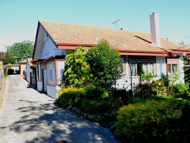 1/112 Nelson Road, Box Hill North VIC 3129