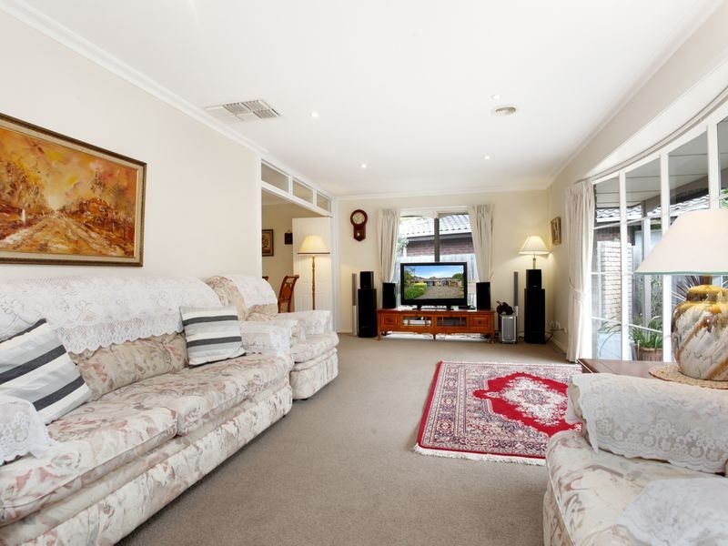 6 Tristram Court, Glen Waverley VIC 3150