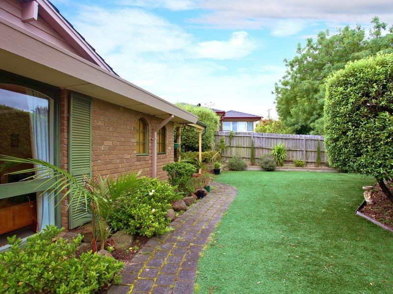 6 Tristram Court, Glen Waverley VIC 3150