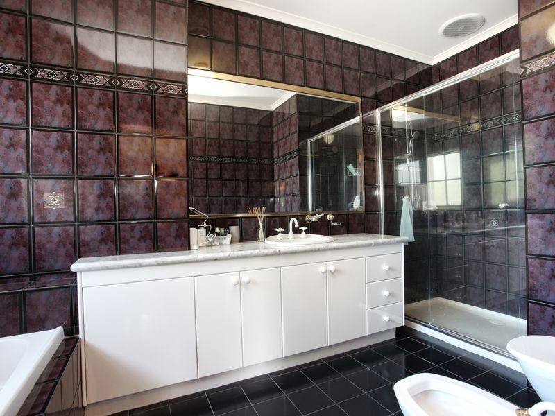 21 College Court, Glen Waverley VIC 3150