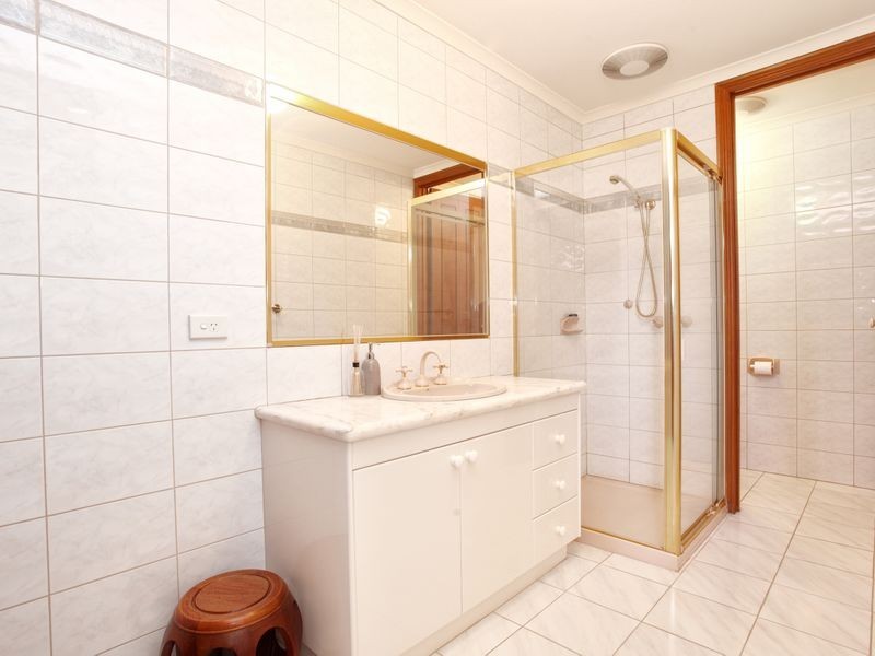 21 College Court, Glen Waverley VIC 3150